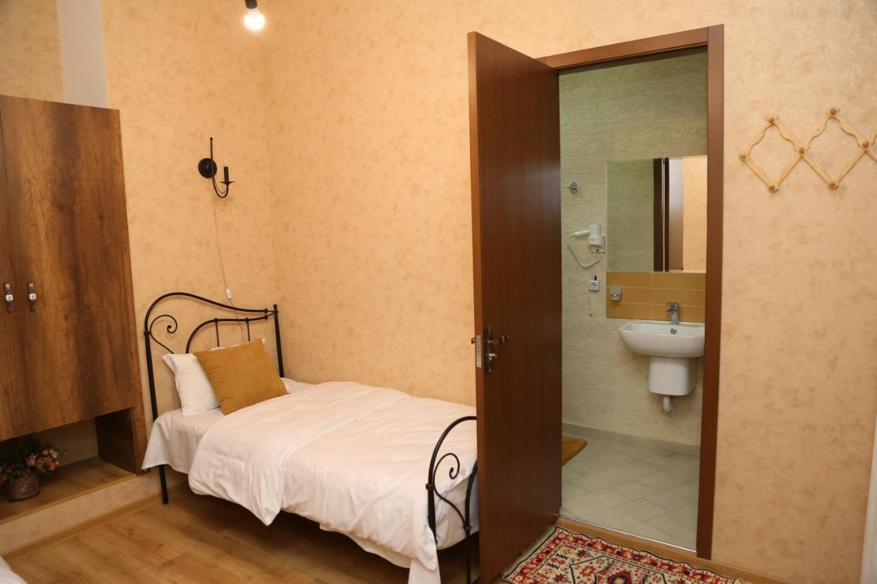 Atlant Hotel Tbilisi ภายนอก รูปภาพ